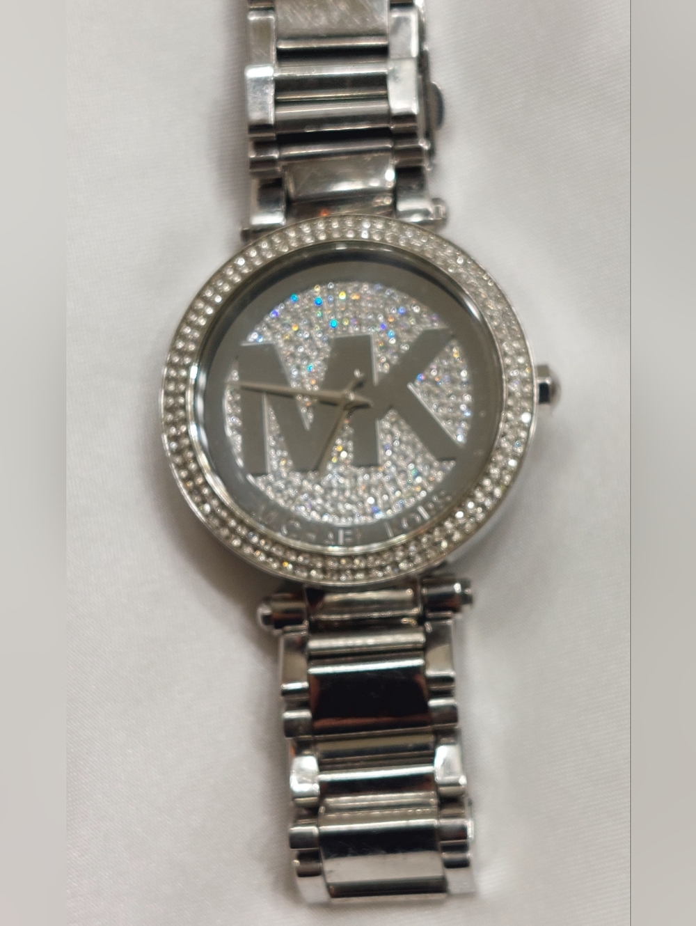 Michael Kors- Silver Watch. - Picture 3 of 14